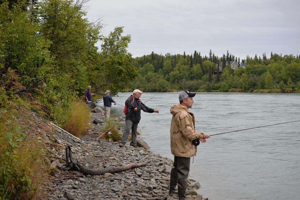 Salmon Catcher Lodge Kenai Ngoại thất bức ảnh