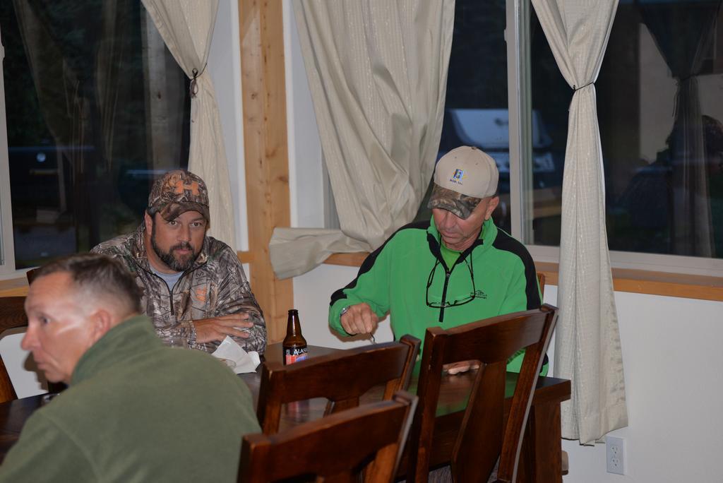 Salmon Catcher Lodge Kenai Ngoại thất bức ảnh